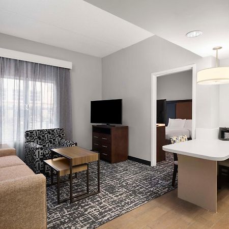 โฮมวูด สวีท บาย ฮิลตัน โคลัมบัส แอร์พอร์ต Hotel ภายนอก รูปภาพ