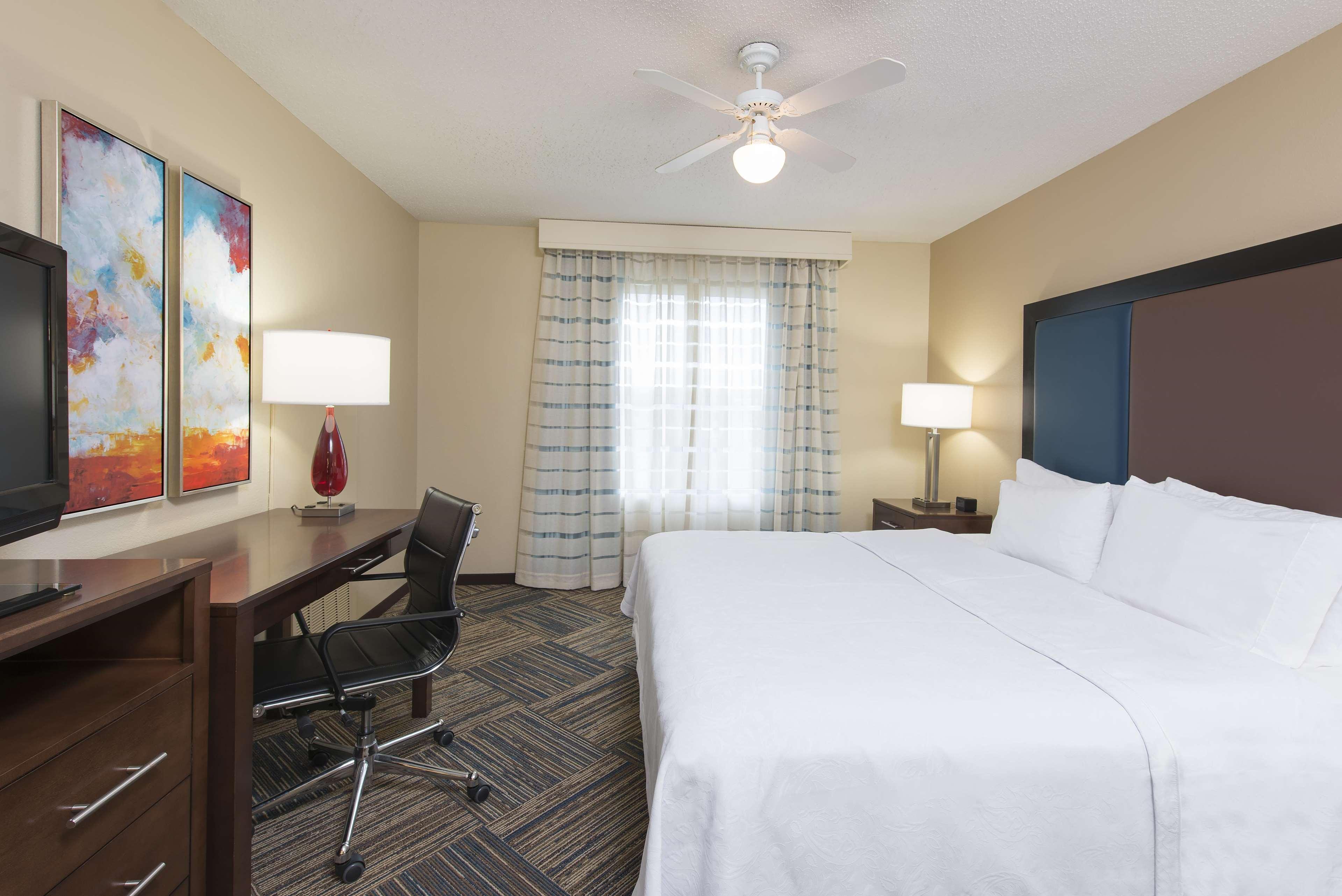 โฮมวูด สวีท บาย ฮิลตัน โคลัมบัส แอร์พอร์ต Hotel ภายนอก รูปภาพ